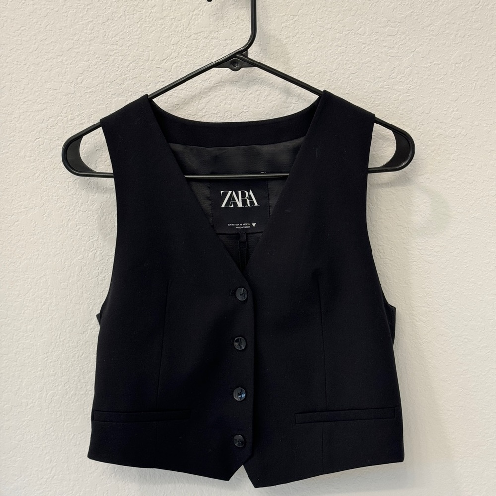 Zara vest